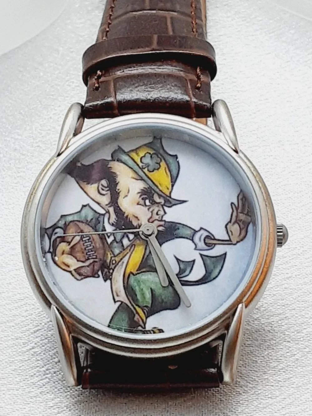 Go Irish!!  NEW Unisex Fighting Irish Leprechaun wrist watch